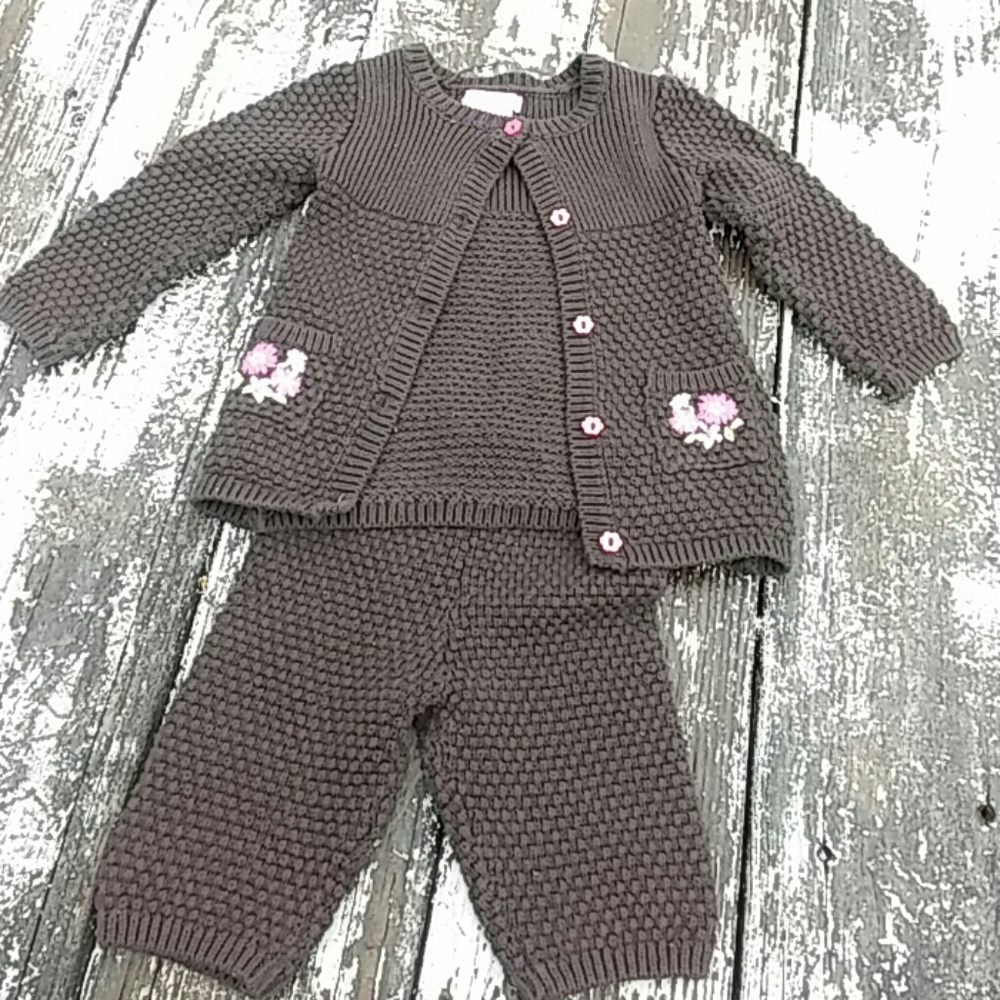 Dylan and Abbey brown sweater set